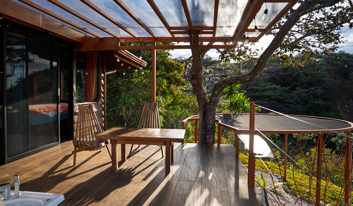 Alice’s Sun Cabin